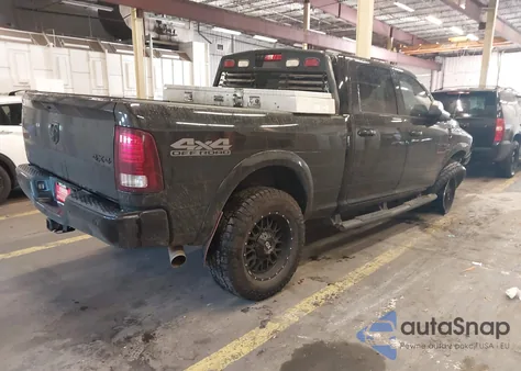 2018 Ram 2500 Laramie 4X4 6'4 Box из США, поврежденный, VIN 3C6UR5FL3JG142904